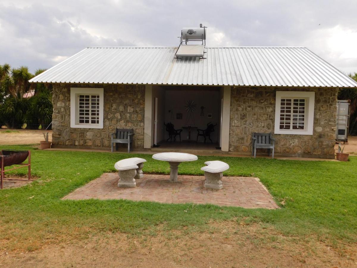 Hotel Meteorite Rest Camp Grootfontein Exteriér fotografie